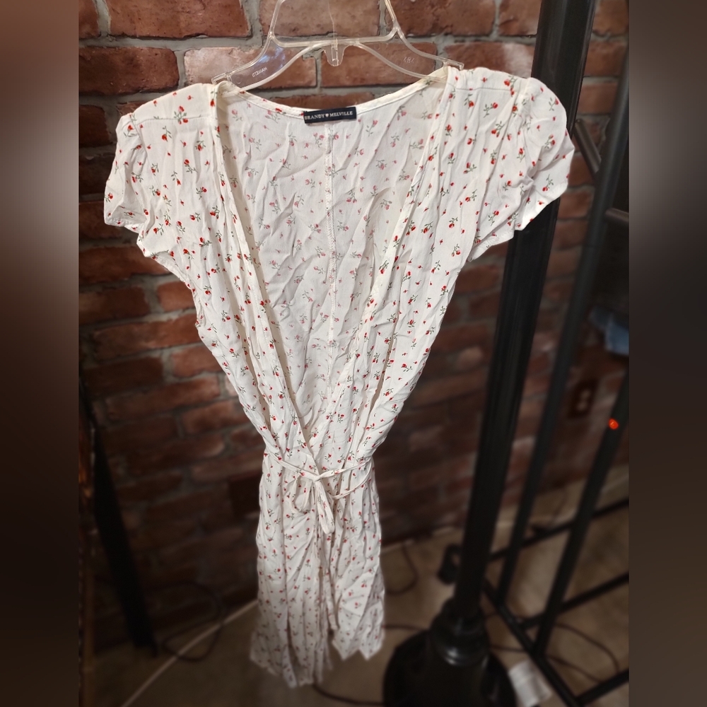 EUC Brandy Melville Summer wrap dress